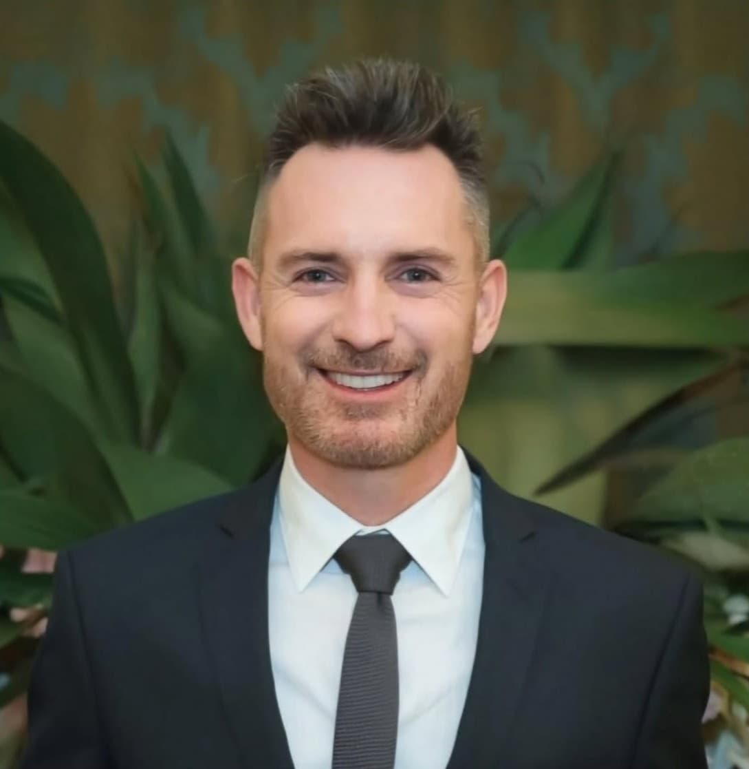 Dr. André Zambonato — cirurgião-dentista e ortodontista